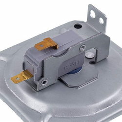 Pressure relay (pressostat) P=1.1 mbar for gas boiler Ferroli 39817510