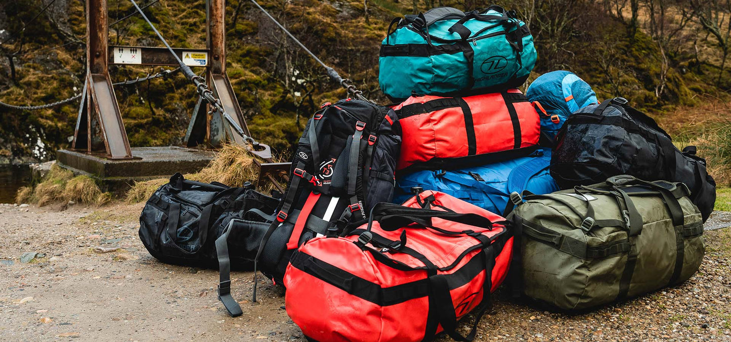 Сумка дорожня водозахисна Highlander Storm Kitbag 30L Black (DB121-BK)