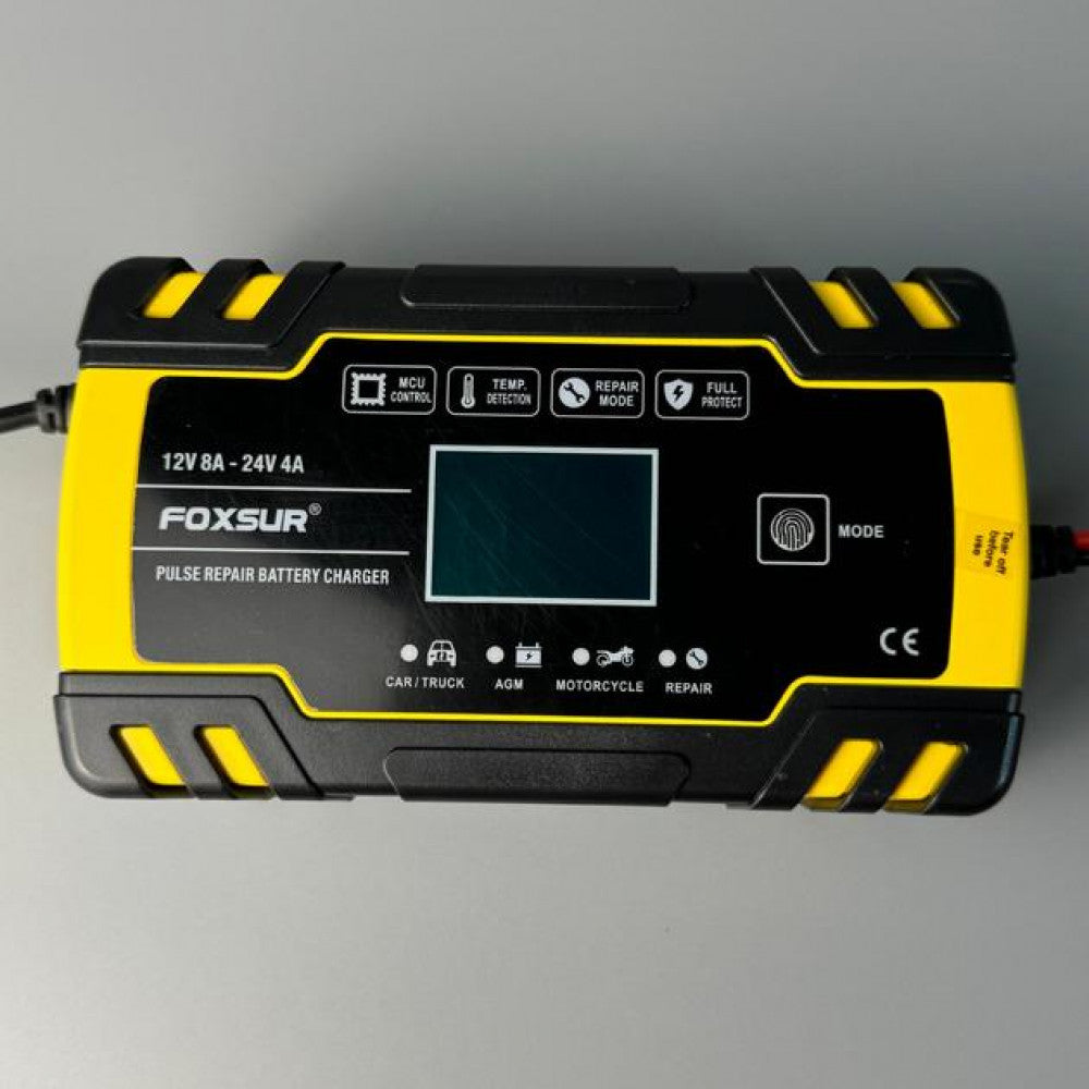 Зарядний пристрій для автомобільного акумулятора Foxsur FBC122408D 12 В 8 А-24 В 4 A Yellow , імпульсний автоматичний