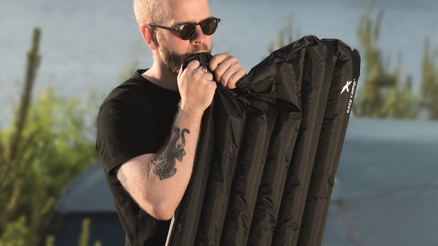 Inflatable Kilimok Easy Camp Hexa Mat 6 cm Black (300050)