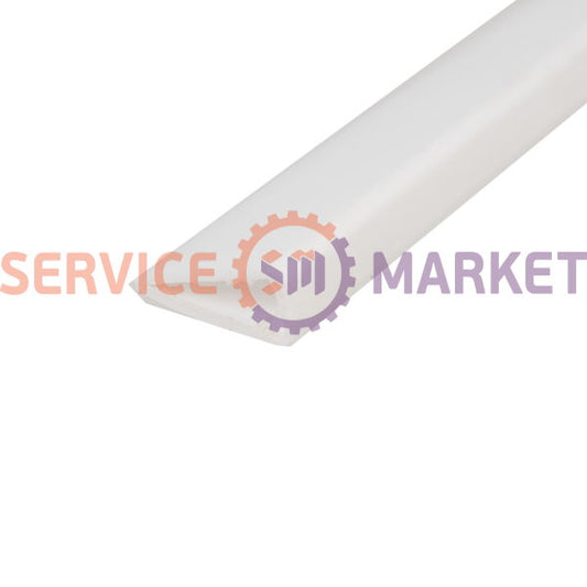 Frame front glass shelf above vegetable drawer in cold storage. Zanussi