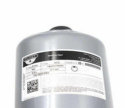 Expanding tank Zilmet 4l 1/2" for gas boiler 1500000413