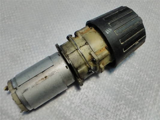 18V 4 винта 2 уха