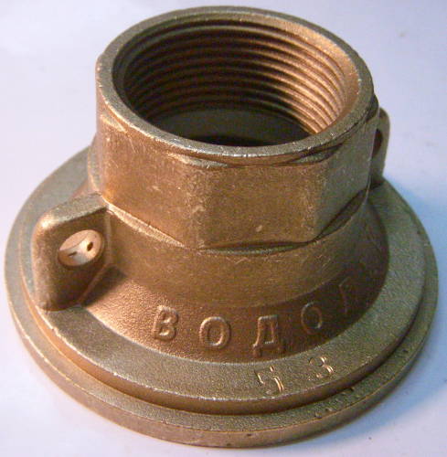 Водолей 1.2 верхний выход 1¼ дюйма