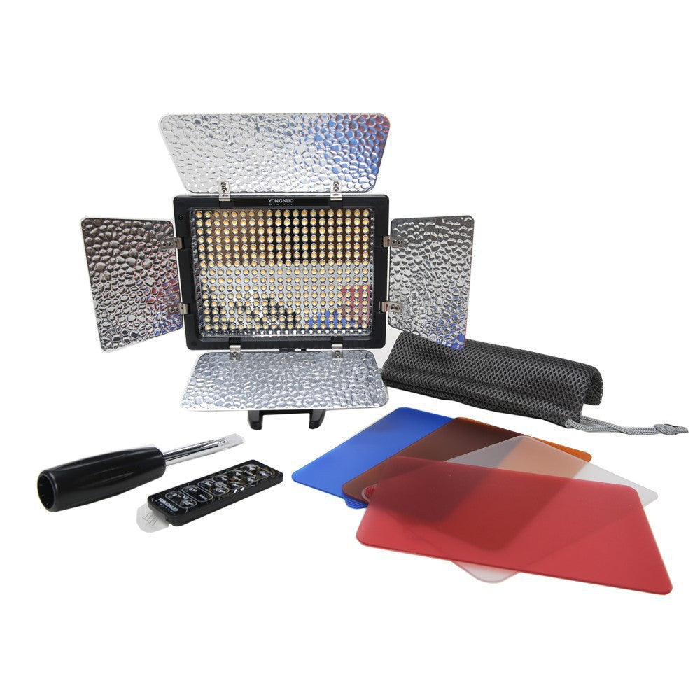 LED video light lamp YN300 II | 17x15 cm