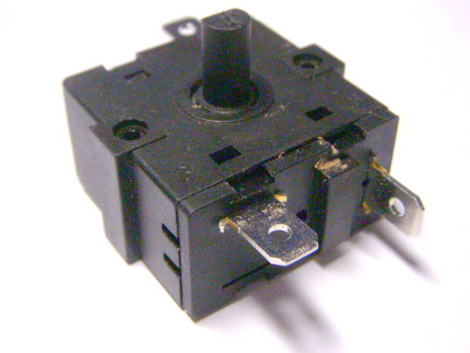 3 позиционный 2+2 контакта