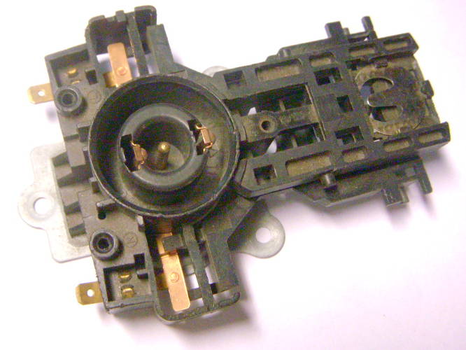 KSD688-F13A