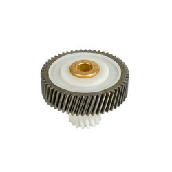 The gear is small (metal) for the Saturn ST-FP0095 grinder