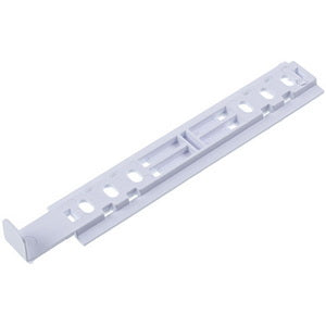 A set of fasteners for the front of the door for the built-in refrigerator Beko 4669070100