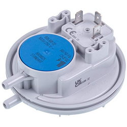 Реле тиску повітря (пресостат) Huba Control 60/50 Па для газового котла Ariston 65104671