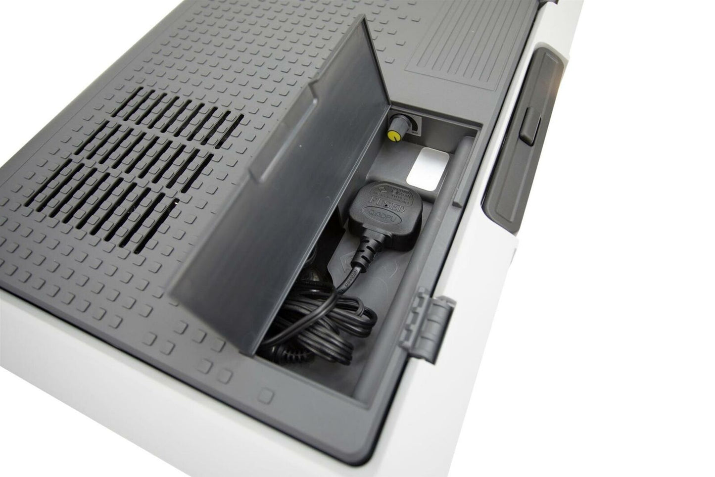 Vango E-Pinnacle 40L Deep Grey Car Refrigerator (ACREPINNAD3CRE7)