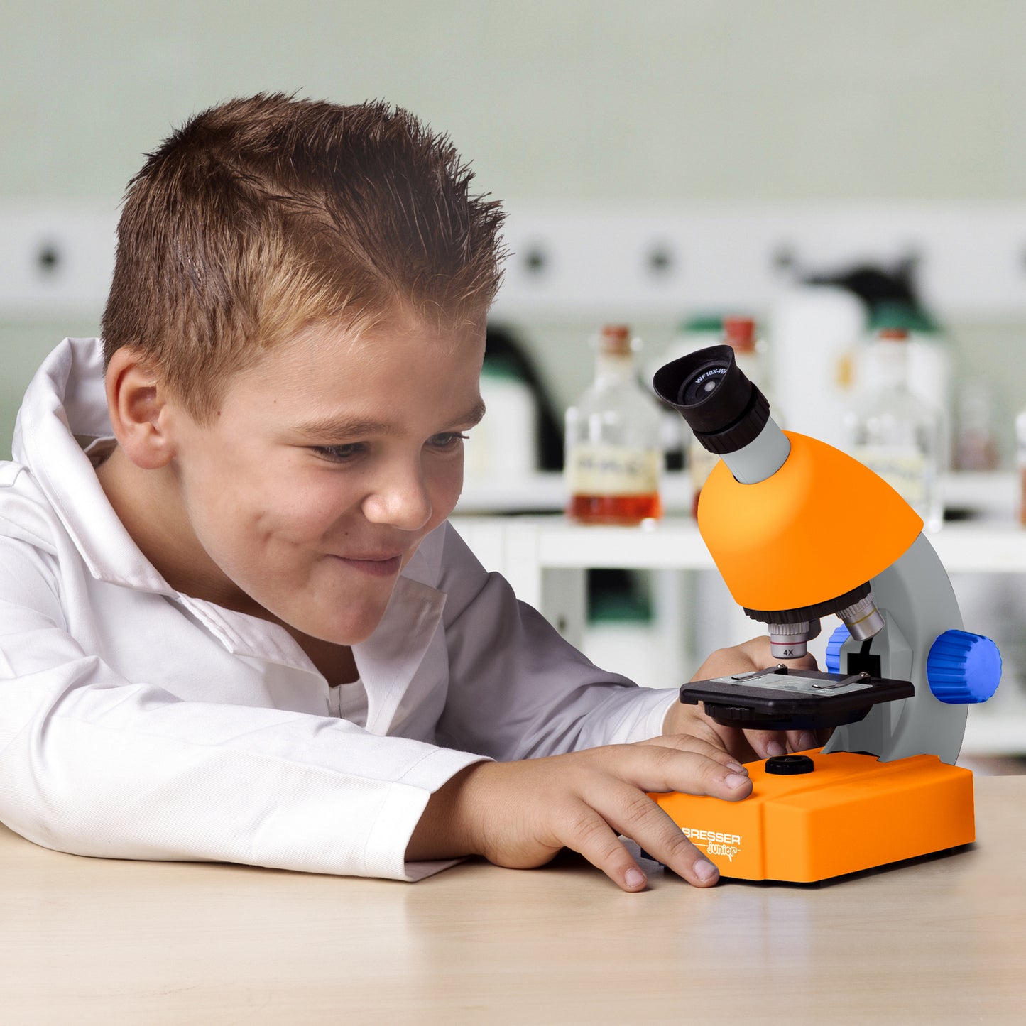 Microscope Bresser Junior 40x-640x Orange (8851301)