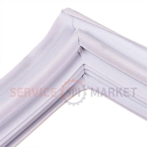 Ariston C00117018 Freezer Door Gasket 670x495mm