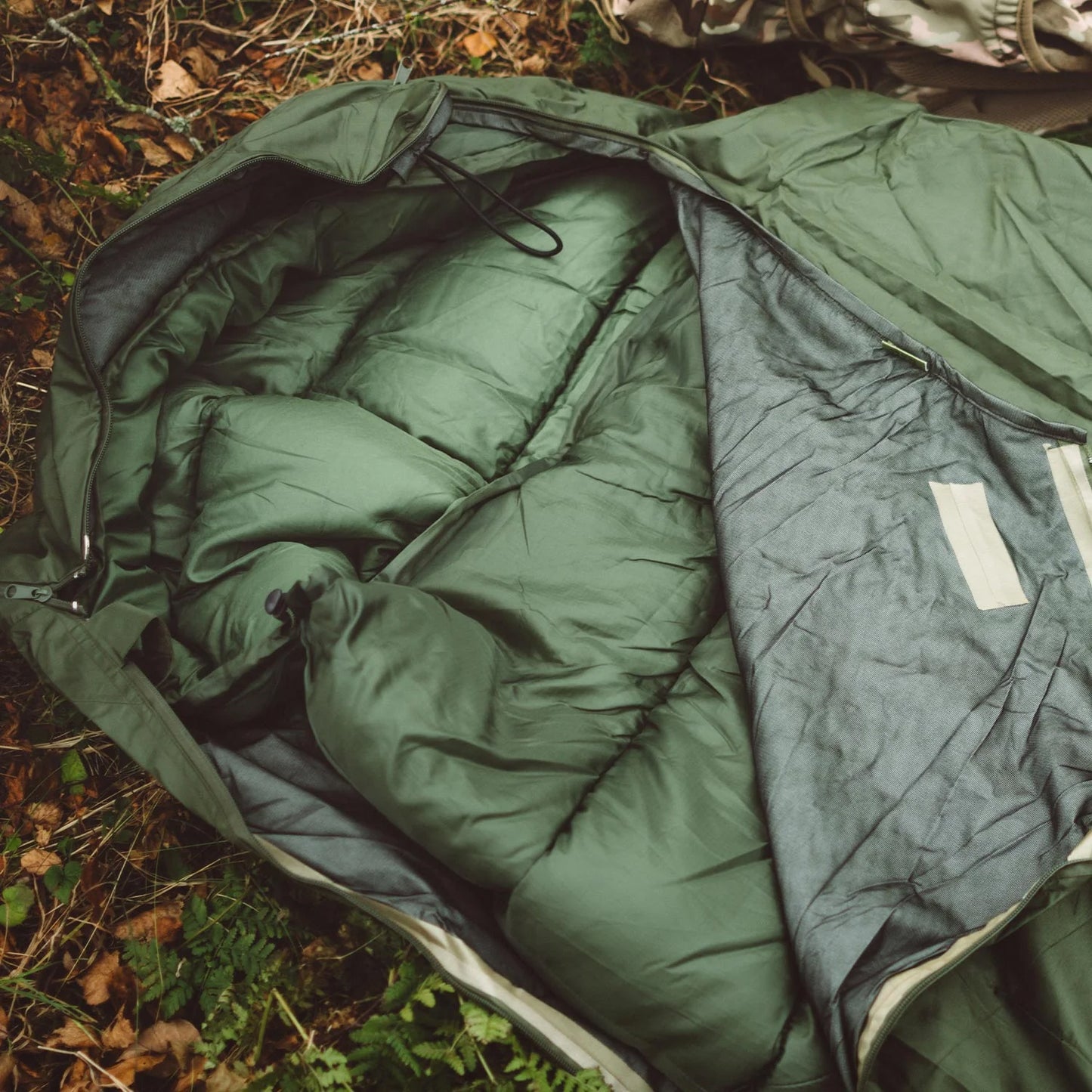 Bivvyak Highlander Hawk Bivvy Bag Olive (BIV001-OG)
