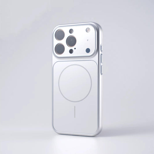 Накладка Чехлы AG Glass Case With MagSafe — iPhone 15 Pro   — Silver