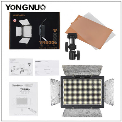 LED video light — Yongnuo YN600L (battery kit + battery charger)