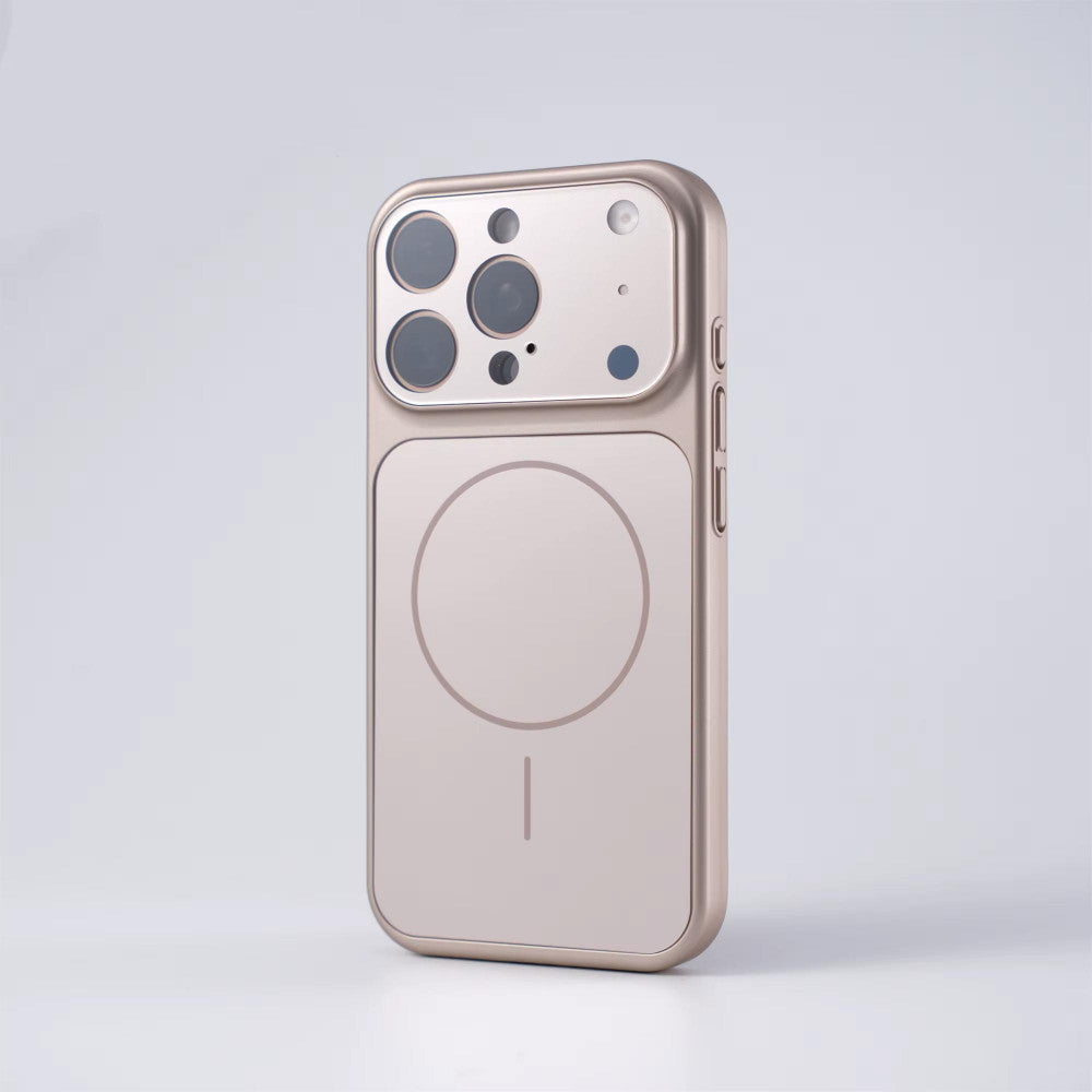 AG Glass Case With MagSafe — iPhone 17 — Desert Gold
