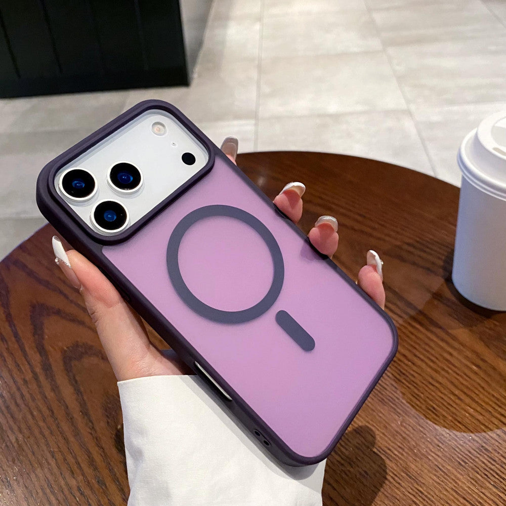 Накладка Чехлы Smoky Case with MagSafe — iPhone 15 Pro — Pale Purple
