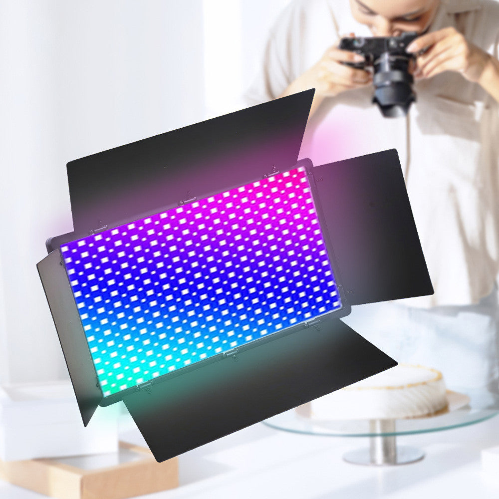 Лампа видеосвет LED Pro 600 RGB I panel light I 2 battery(4400mAh) I c ...