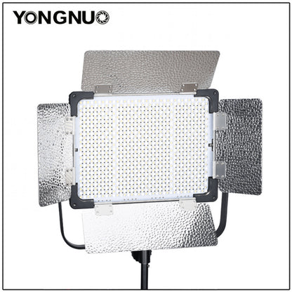 LED video light — Yongnuo YN9000 (battery kit + battery charger)