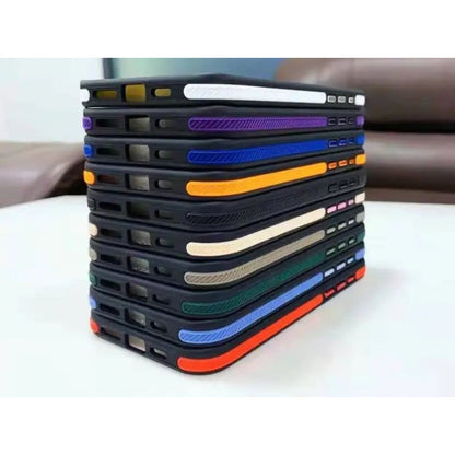 Black Hybrid Case With MagSafe — iPhone 14/13