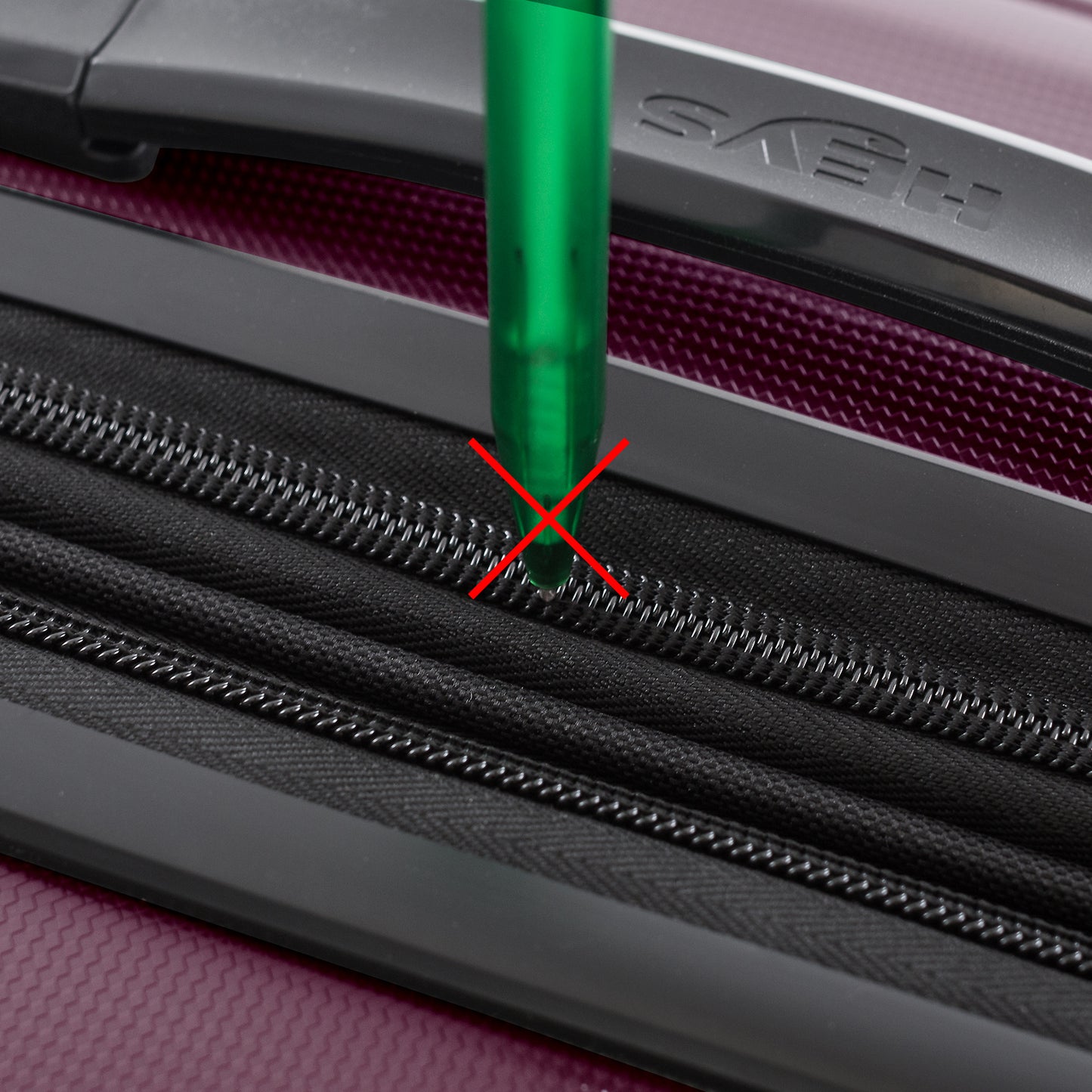 Valise Heys Maximus (M) Wine Red (10136-0052-26)