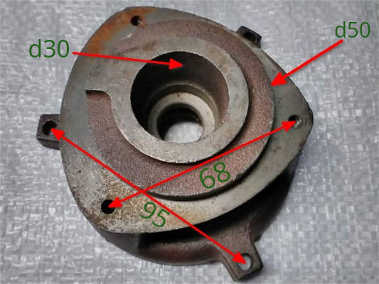 Cast iron connecting part of the pump chamber of the Euroaqua PKM60 pump