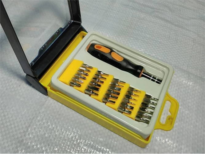Набор микроотверток 32 в 1 electronic screwdriver set