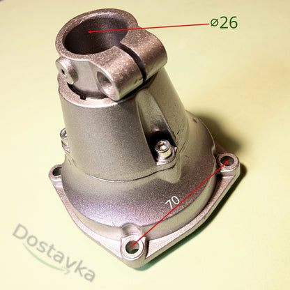 Weed trimmer upper gearbox on 26 mm pipe-rod (9 spline shaft), 77 mm clutch, 100 mm fasteners (h119)