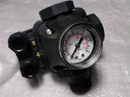 Water pumping system automatic pressure control unit PM/5-3W (PC-9C 5BAR F1/4") 