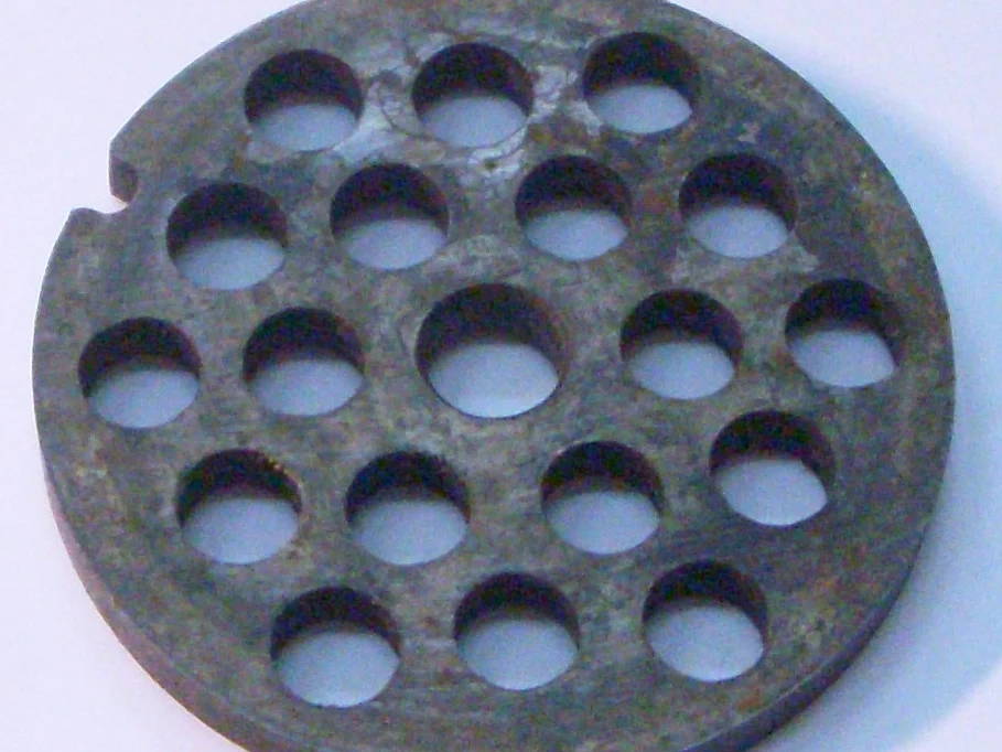 Large mesh for the meat grinder of the food processor "Mriya"