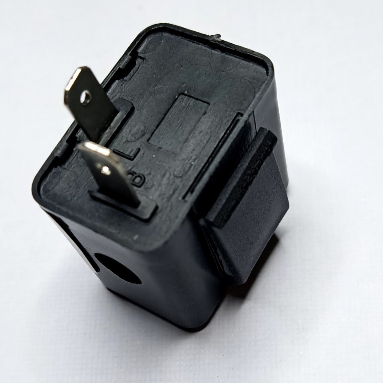 Motorcycle Turn Signal Flasher Relay (2-Pin)