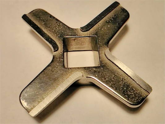 Оригинальный нож d54 10,6х10,6 электромясорубки Kenwood