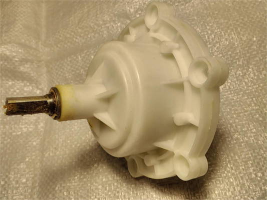 Semi automatic washing machine gearbox square drive and 11 splines and 6 bolts (without pulley)