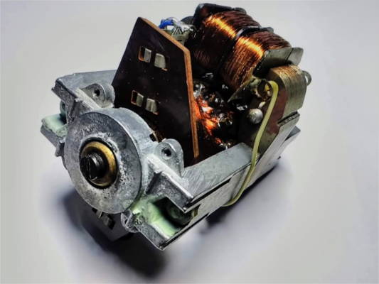 Electric motor of the Soviet electric coffee grinder ZMM/EKMU