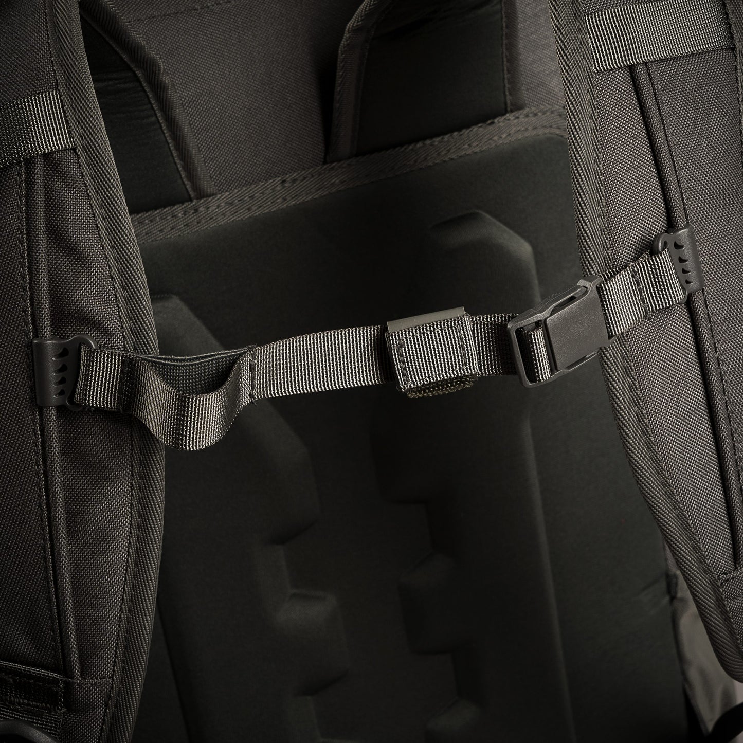 Tactical backpack Highlander Stoirm Backpack 25L Dark Gray (TT187-DGY)