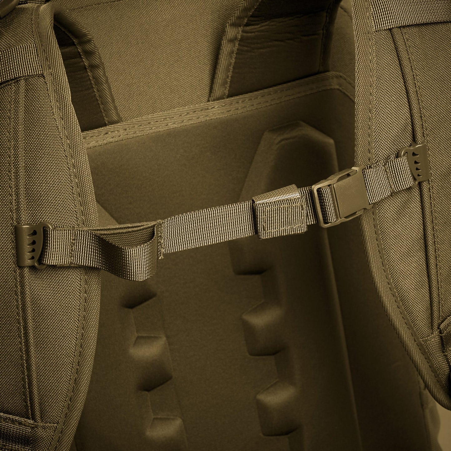 Tactical backpack Highlander Stoirm Backpack 40L Coyote Tan (TT188-CT)