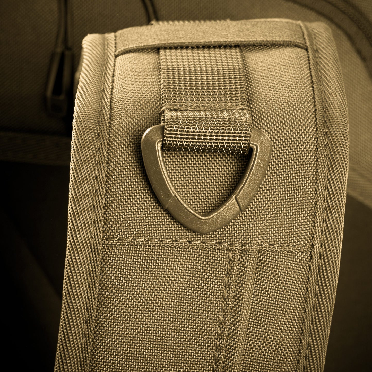 Tactical backpack Highlander Stoirm Gearslinger 12L Coyote Tan (TT189-CT)