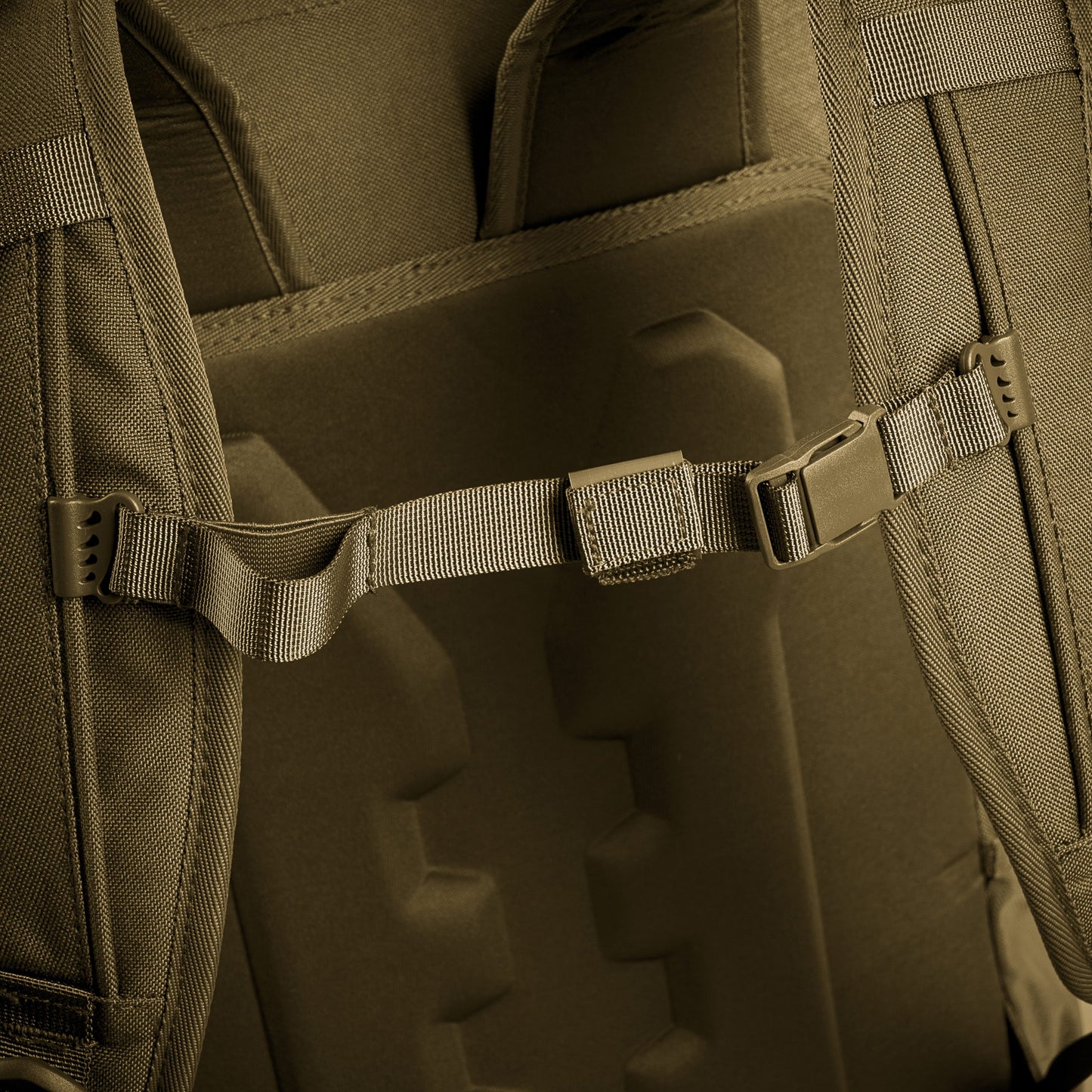 Tactical backpack Highlander Stoirm Backpack 25L Coyote Tan (TT187-CT)