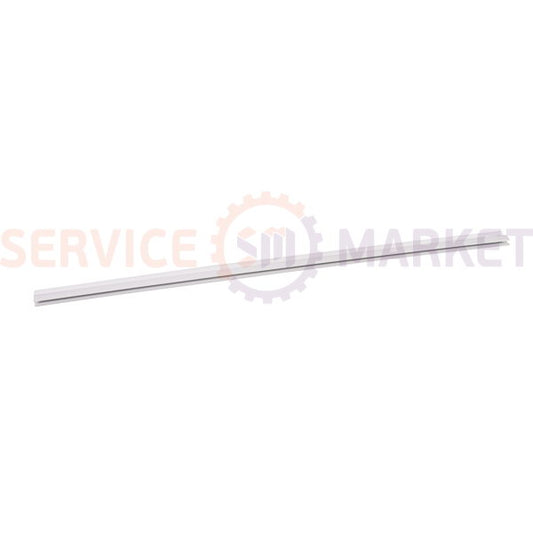 Frame front glass shelf above vegetable drawer in cold storage Gorenje