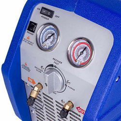 Freon regeneration, pumping, and recycling station LEETO LRR-12A