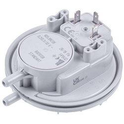 Реле тиску повітря (пресостат) Huba Control 26/18 Па для газового котла Junkers 8716012753