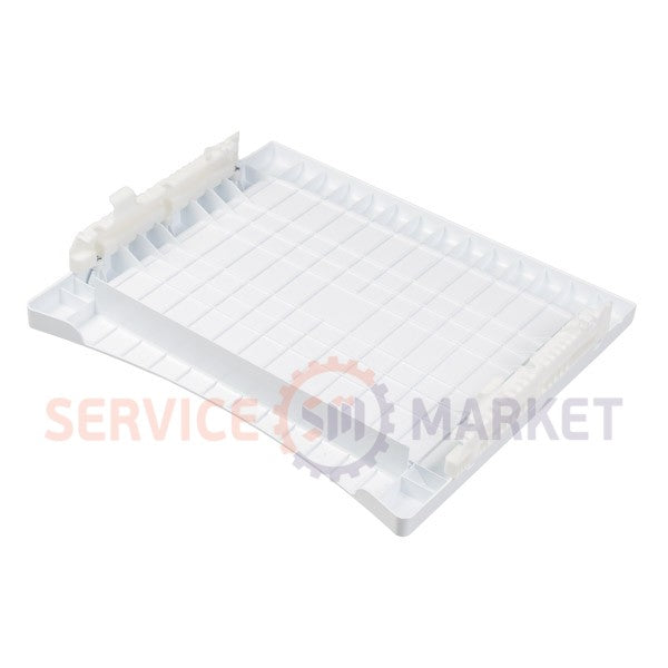 Shelf above the vegetable drawer in the Samsung refrigerator