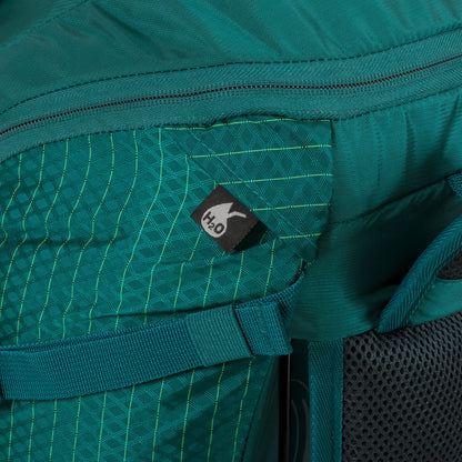 Highlander Summit 40 Leaf Green Backpack
