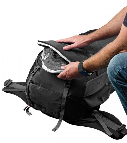 Caribee Magellan 75 RFID Black Travel Backpack