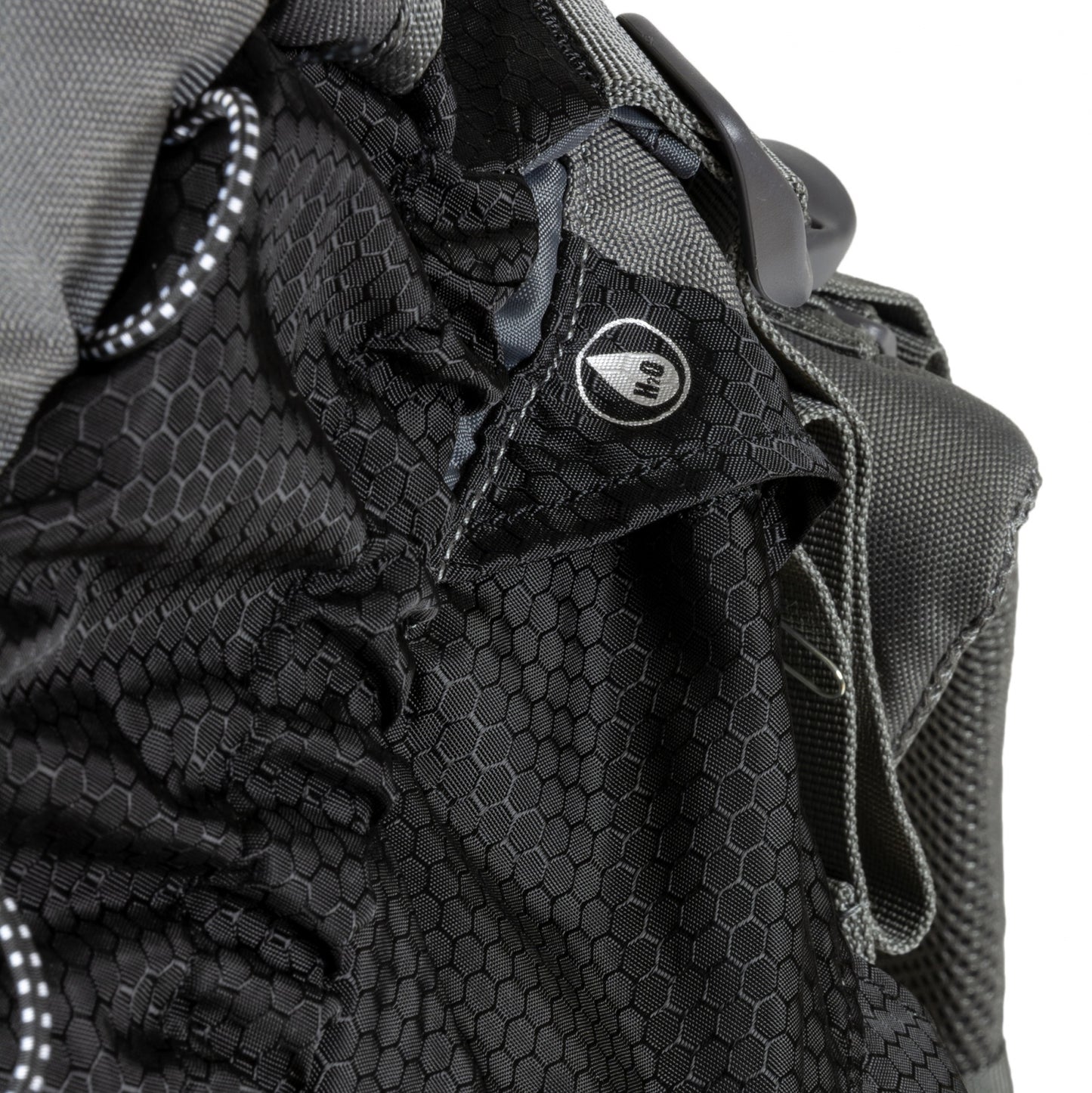 Travel backpack Highlander Discovery 65 Black