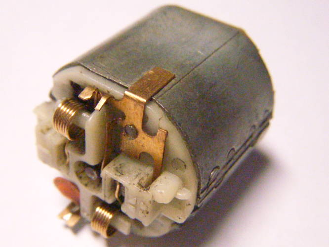 Харьков 6102, 6105 замена щеток