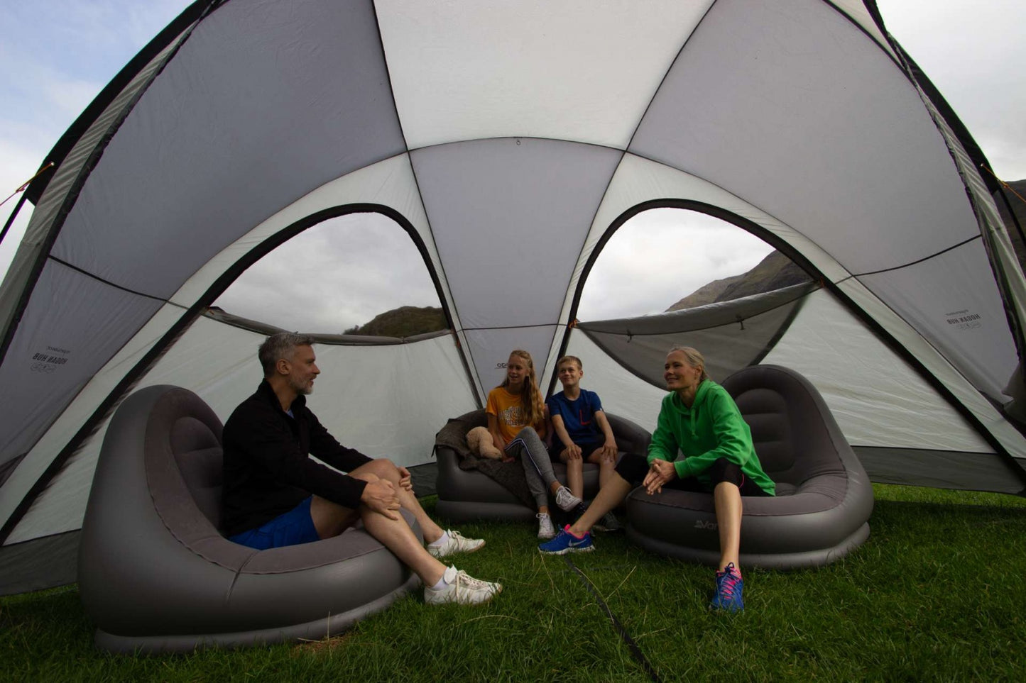 Vango Hogan Hub Cloud Grey Tent