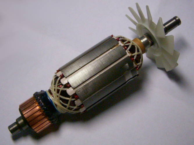 АРСЕНАЛ УШМ-180