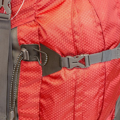 Highlander Discovery 65 Red Backpack